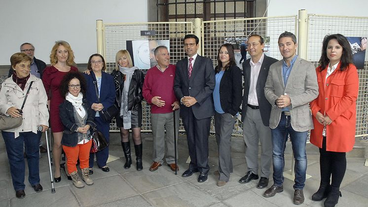 La muestra ha sido inaugurada este viernes con la presencia de diversos representantes políticos. Foto: Javier Algarra